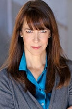 Jessica Eaves Mathews