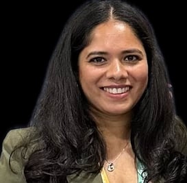 Mischelle Martis headshot